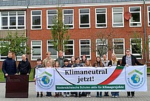 Foto von Schüler*innen des Johannes-Althusius-Gymnasiums Emden in Niedersachsen